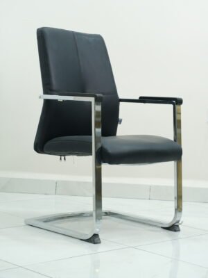 Chaise 132C