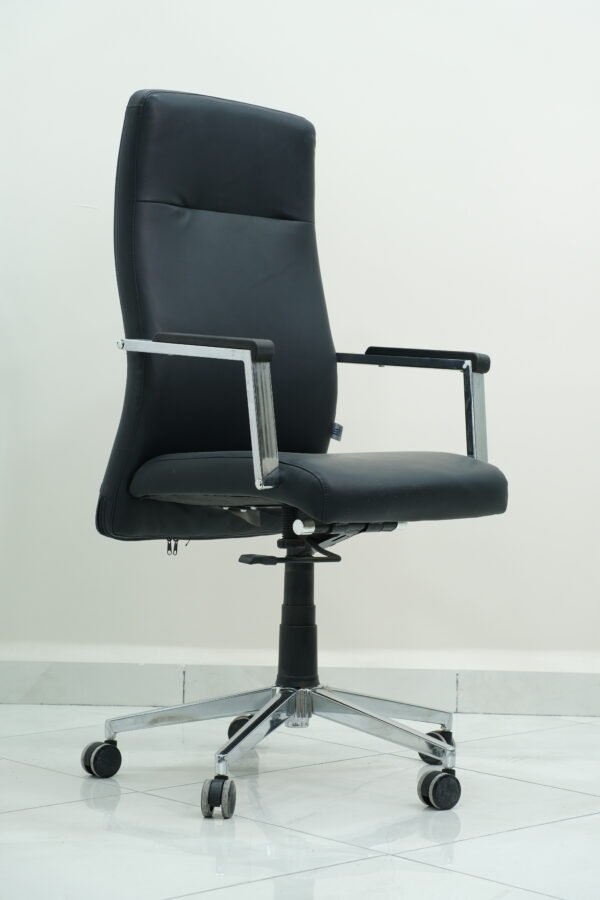 Chaise 135A
