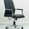 Chaise 132A
